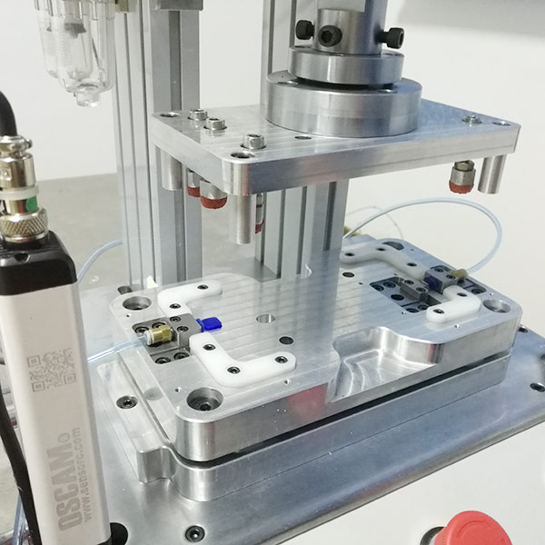 手机壳咪孔IP67防水测试-2.jpg